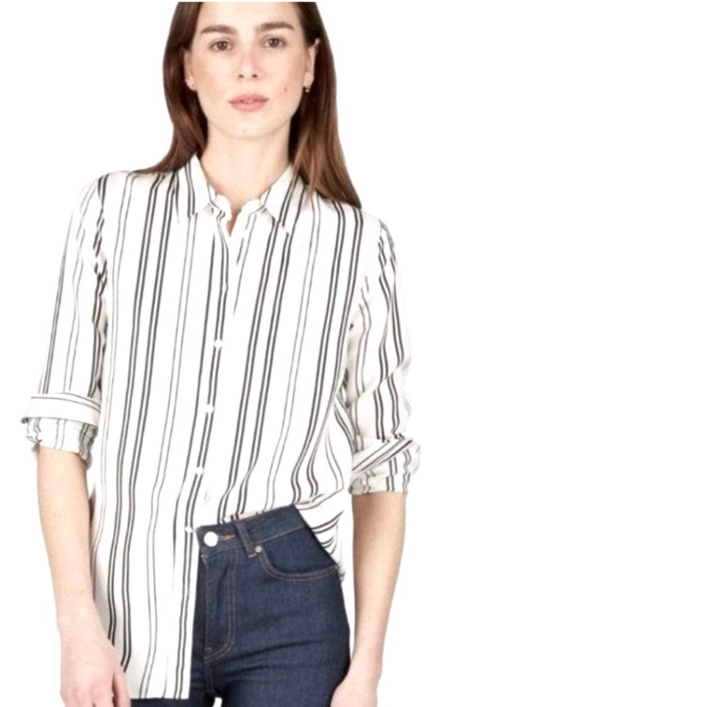 Everlane 100% silk relaxed shirt